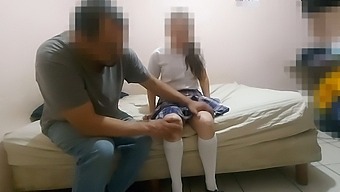 Beautiful Mexican Teenager Conspires With Her Neighbor To Receive A Gift, Has Sex With A Young Man From Sinaloa In A Homemade Video