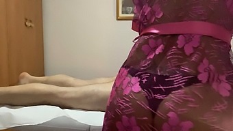 Experience A Relaxing Handjob Massage With A Realistic Feel