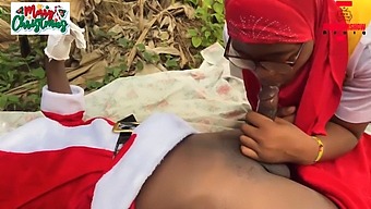 Nigerian Couple'S Romantic Farmyard Christmas Sex. Subscribe To Red.