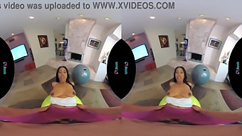 Jenna Foxx Takes On Her Back In Yoga Pants On Vrhush