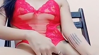 Thai Babe'S Petite Vagina Takes On A Large Dildo