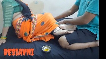 Indian Avni Gives A Sensual Massage